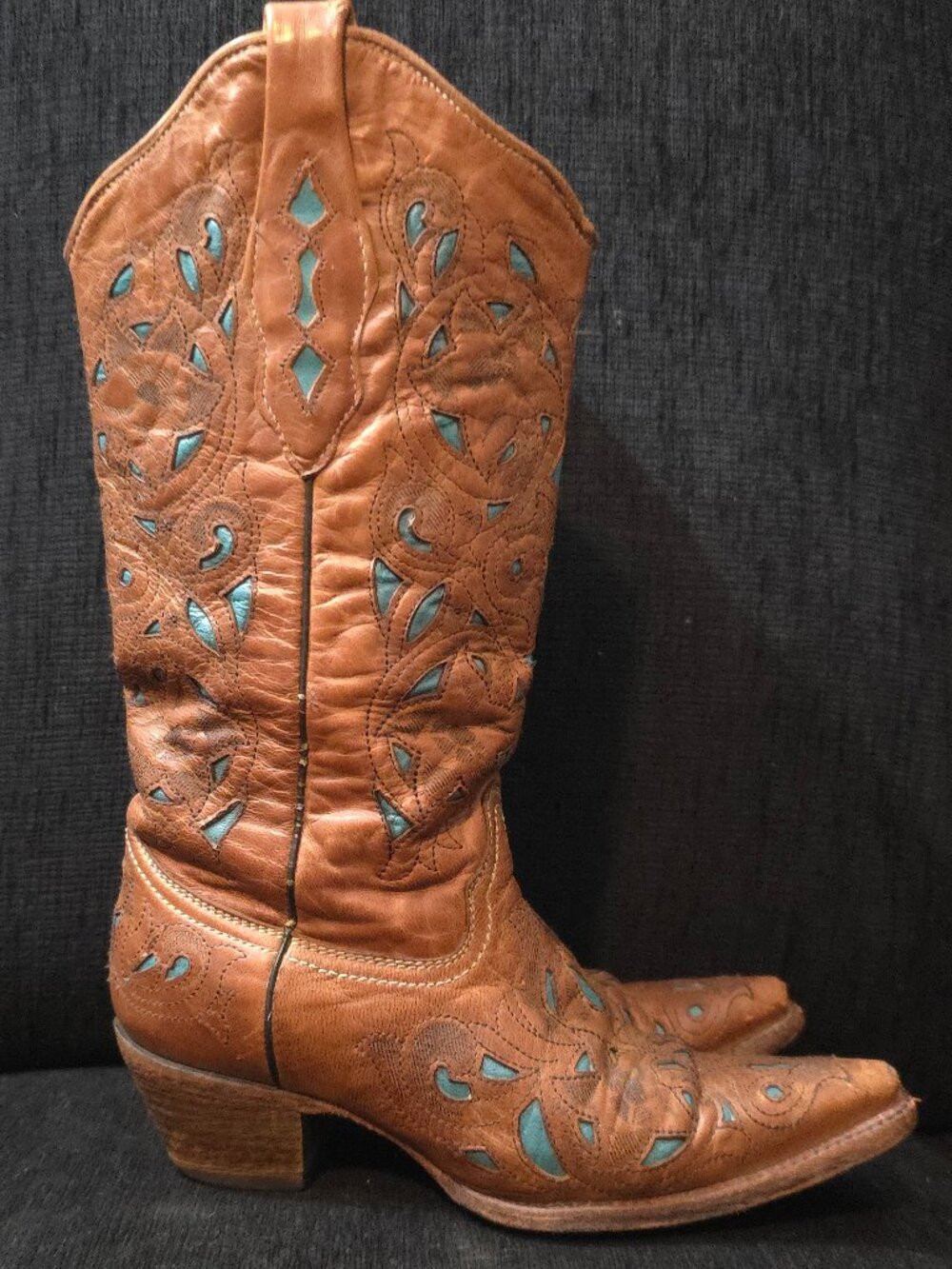 Corral Brown Leather with Turquoise Leather Inlay Heeled Boots - Woman's Size 6